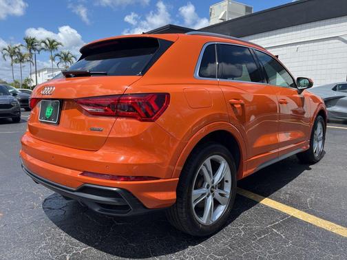 2022 Audi Q3 45 S line Premium Plus