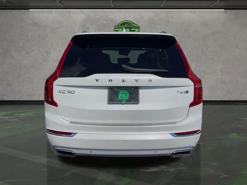 2019 Volvo XC90 T6 Inscription