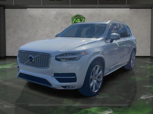 2019 Volvo XC90 T6 Inscription