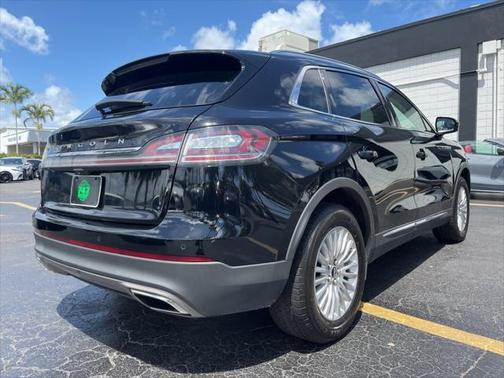 2020 Lincoln Nautilus Standard