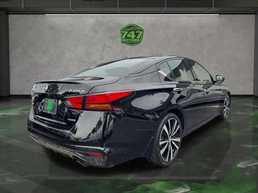 2020 Nissan Altima Platinum VC-Turbo FWD