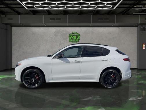 2020 Alfa Romeo Stelvio Sport