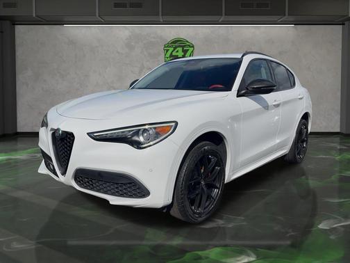 2020 Alfa Romeo Stelvio Sport