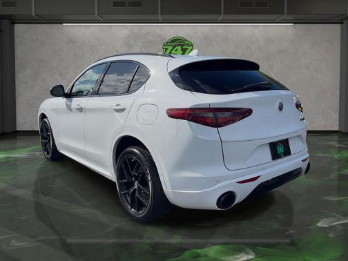 2020 Alfa Romeo Stelvio Sport