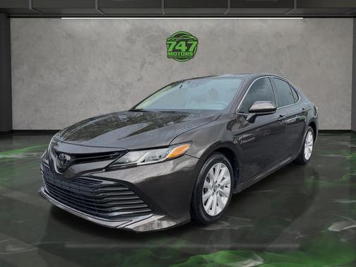 2020 Toyota Camry LE