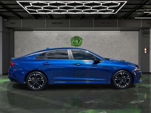 2021 Kia K5 GT-Line