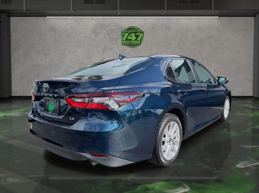 2021 Toyota Camry LE