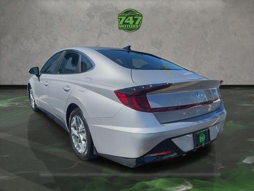 2023 Hyundai SONATA SEL