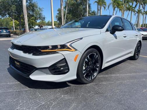 2022 Kia K5 GT-Line