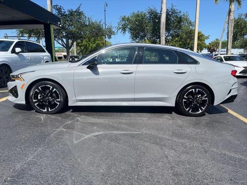 2022 Kia K5 GT-Line