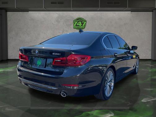2018 BMW 530 530i