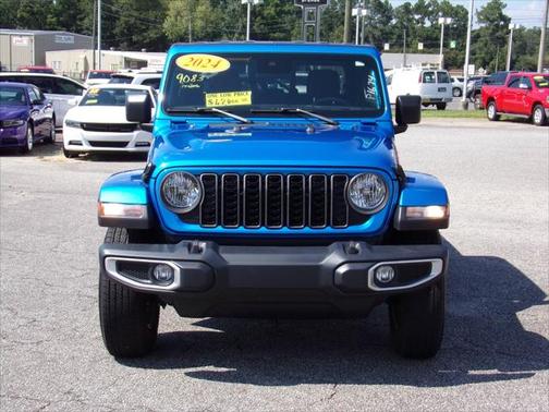 2024 Jeep Gladiator Sport S