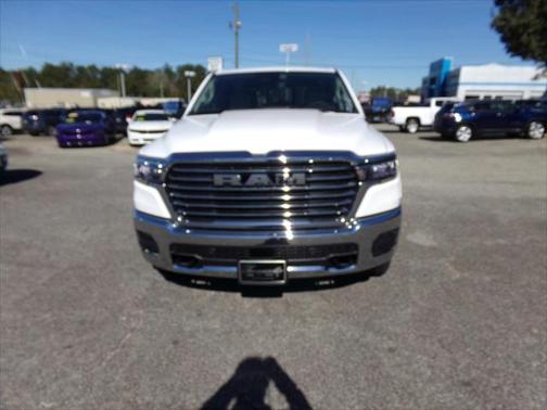 2025 RAM 1500 Laramie Crew Cab 4x4 57' Box