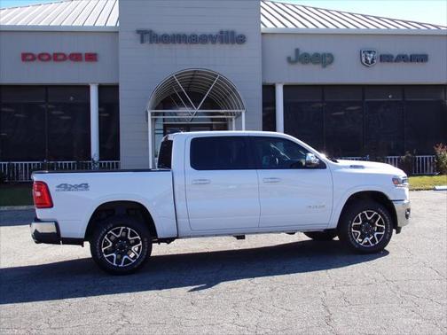 2025 RAM 1500 Laramie Crew Cab 4x4 57' Box