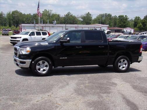 2023 RAM 1500 Big Horn Crew Cab 4x2 57' Box