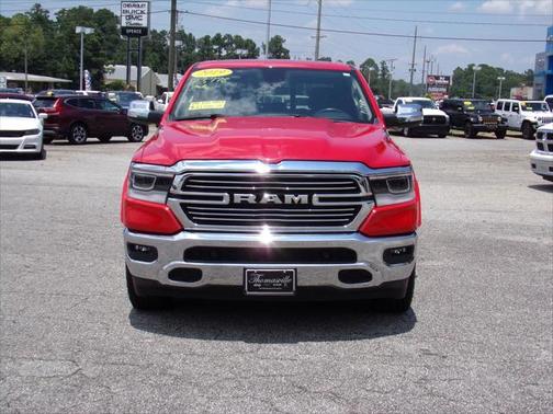 2019 RAM 1500 Laramie Crew Cab 4x4 57' Box