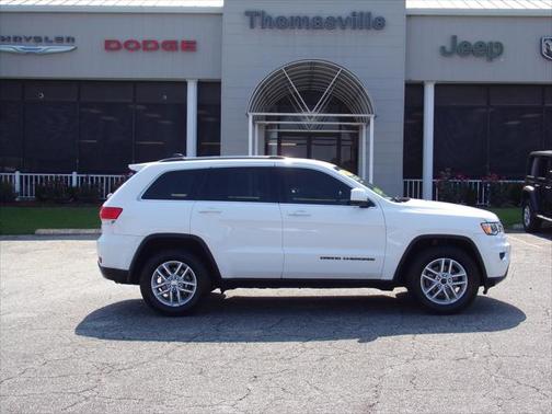 2018 Jeep Grand Cherokee Laredo E 4x2