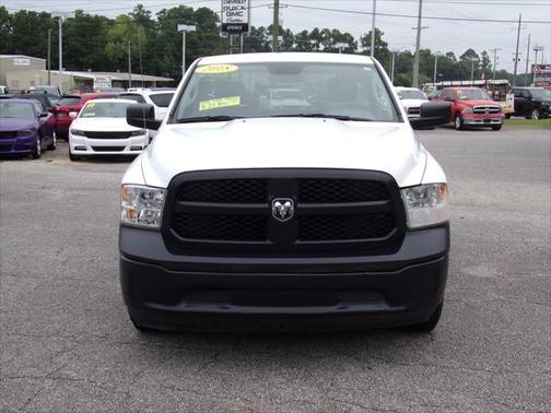 2018 RAM 1500 Tradesman Regular Cab 4x2 8 Box