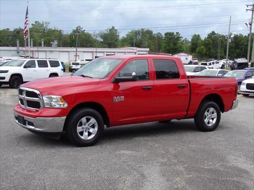 2023 RAM 1500 Classic SLT Crew Cab 4x4 57' Box