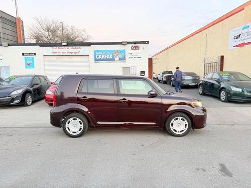 2011 Scion xB Release Series 8.0