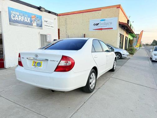 2003 Toyota Camry LE