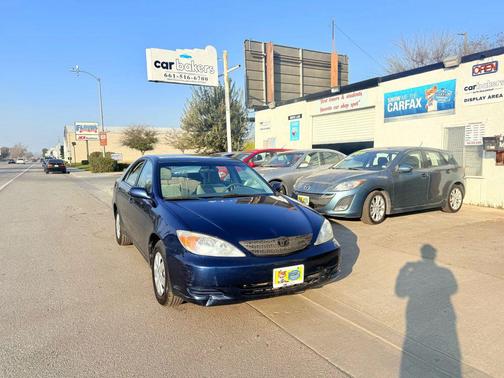 2002 Toyota Camry LE