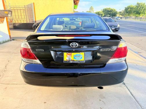 2006 Toyota Camry LE