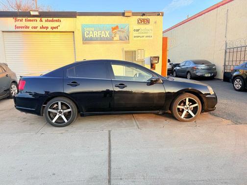 2012 Mitsubishi Galant Base