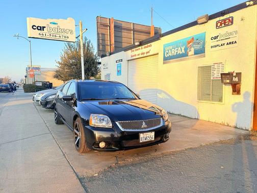 2012 Mitsubishi Galant Base