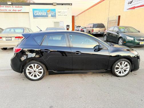 2011 Mazda Mazda3 s Grand Touring