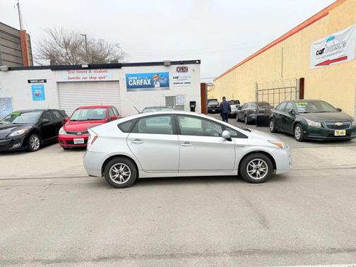 2010 Toyota Prius One