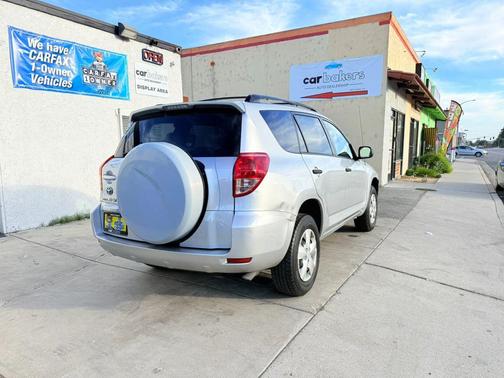 2007 Toyota RAV4 Sport