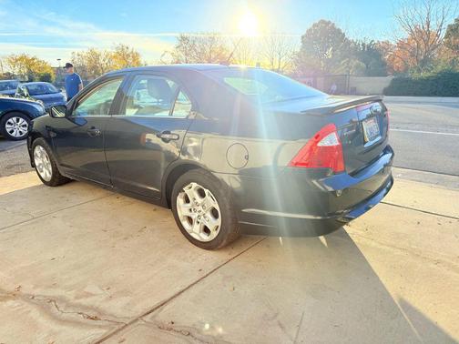 2010 Ford Fusion SE