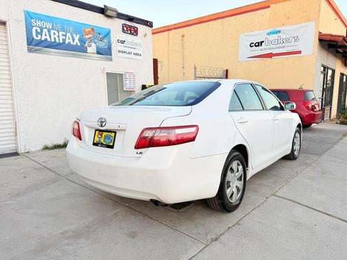 2009 Toyota Camry LE