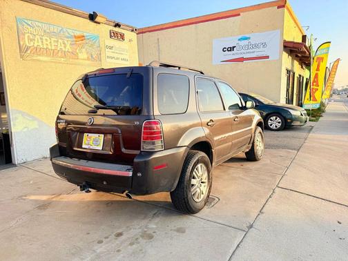 2005 Mercury Mariner Luxury
