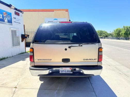 2005 Chevrolet Suburban 1500 LS