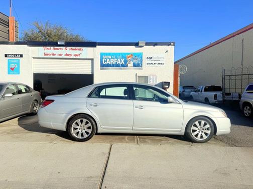 2006 Toyota Avalon XL