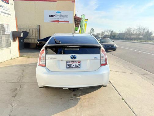 2015 Toyota Prius One