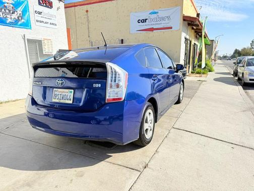 2010 Toyota Prius One