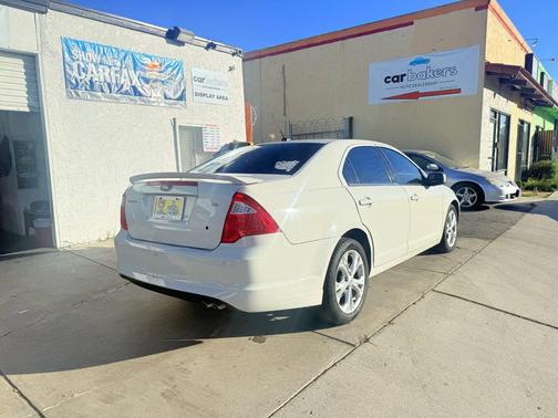 2012 Ford Fusion SE