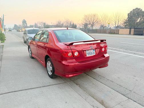 2006 Toyota Corolla S