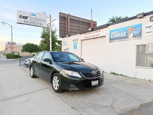 2011 Toyota Camry LE