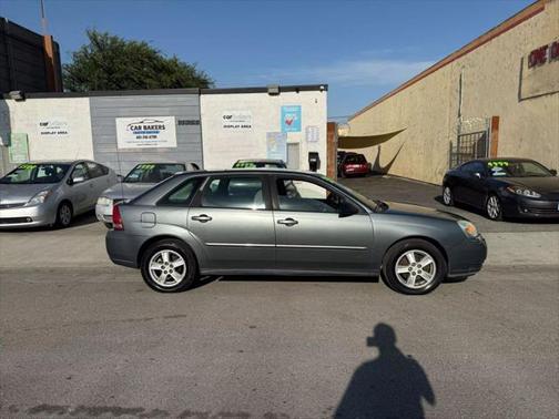 2004 Chevrolet Malibu Maxx LS