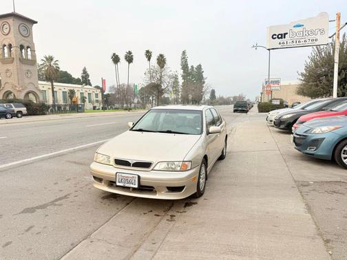 2000 INFINITI G20 G20 Sedan 4D