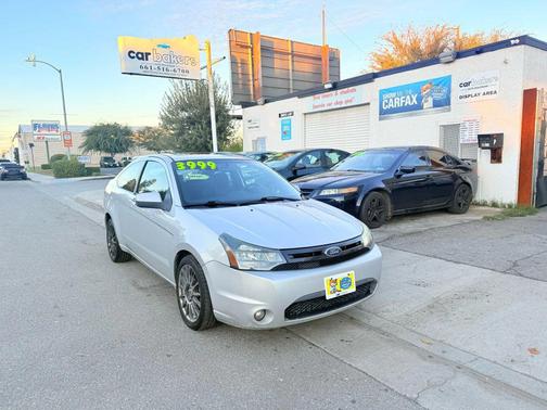2009 Ford Focus SES