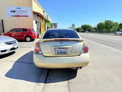 2004 Nissan Altima 2.5 S