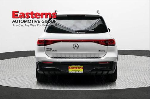2023 Mercedes-Benz EQB 300 4MATIC