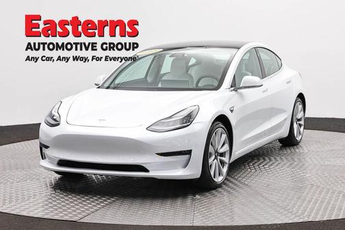 Pearl White Multi-Coat 2019 Tesla Model 3 Long Range