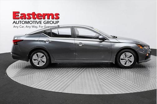 2022 Nissan Altima S FWD