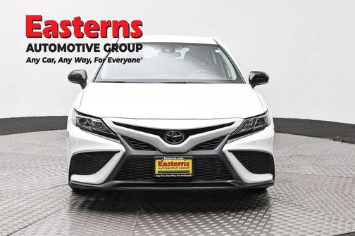 Ice Cap 2023 Toyota Camry SE